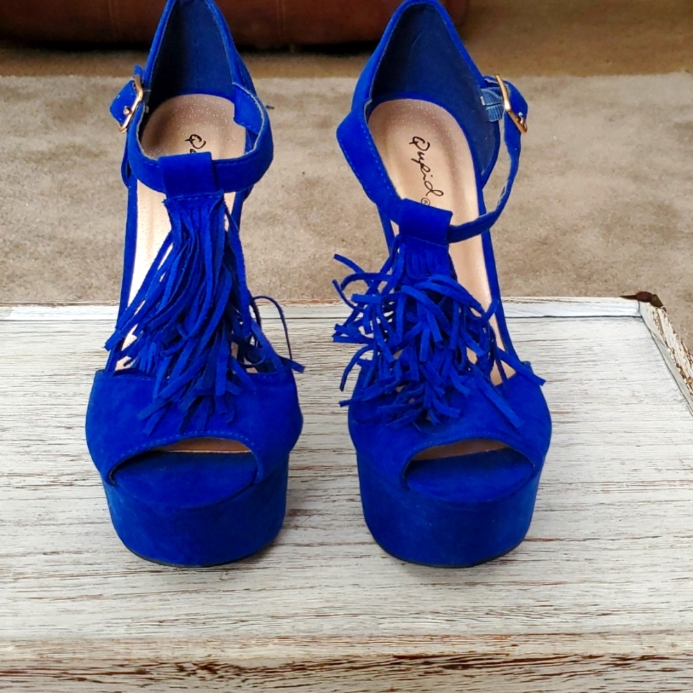 Qupid high heels, 6 1\2, Royal blue